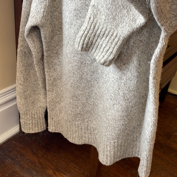 LL Bean Wool Gray Sweater - Picture 7 of 7